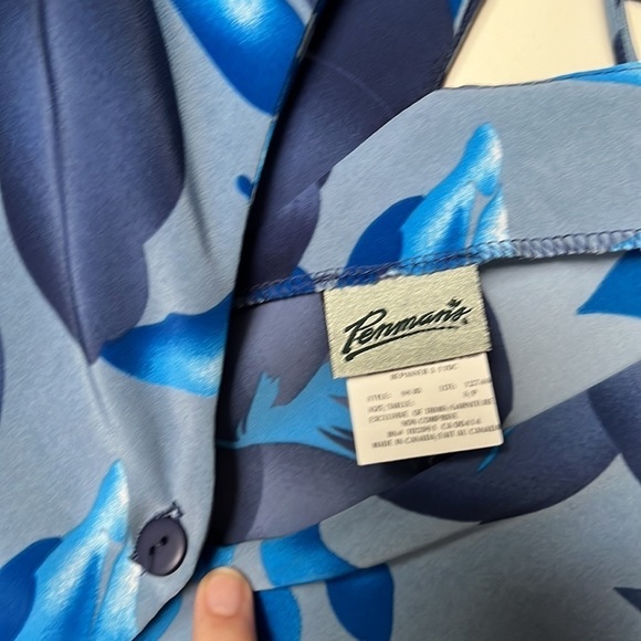 Penman’s Blue Vintage Floral Button Down Short Sleeved Size Small - Picture 2 of 11